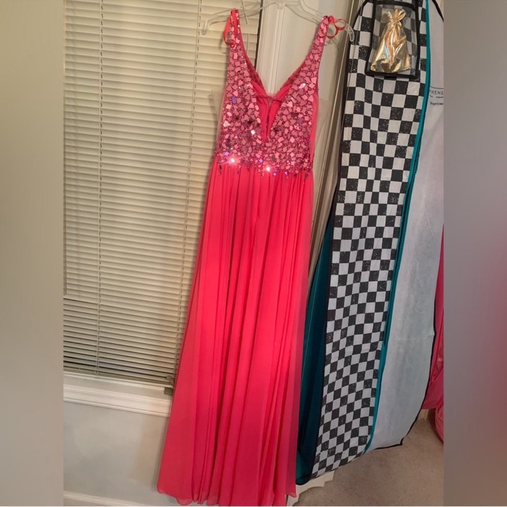 Pink Pleated Embellished Prom Dress - Picture 8 of 11